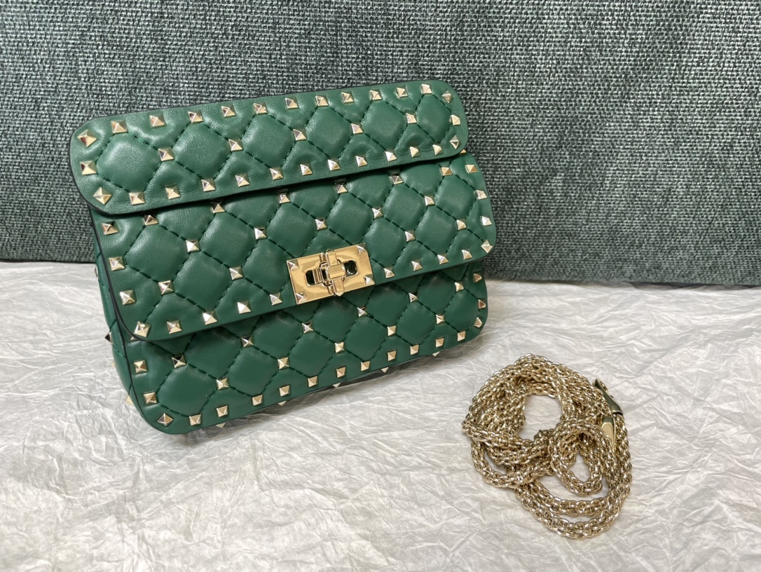 Valentino Garavani Rockstud Spike Small Chain Bag in Dark Green Supple Lambskin Nappa